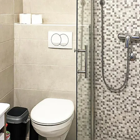 Stunning In Punat With Kitchen