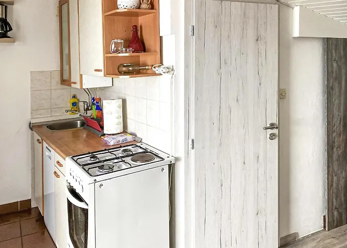 Stunning In With Kitchen Prázdninový dům Punat